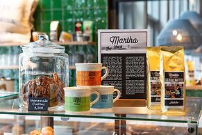 Schulz Hotel Berlin Wall at the East Side Gallery