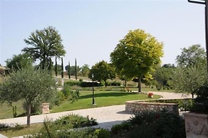 Il Cardo Resort