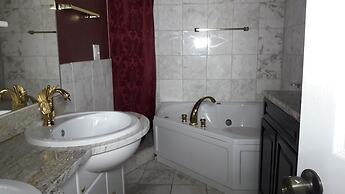 Waters Edge Condo With Boat Slip