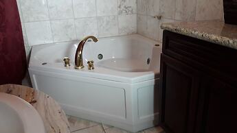 Waters Edge Condo With Boat Slip