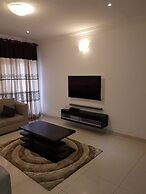 Cadogan Place Estate Apartment
