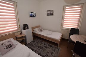 Monteurzimmer Kircheim unter Teck - Hostel