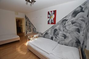 AB Apartment 42 near Cannstatter Wasen