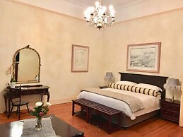 Bakenskraal Ostrich Palace