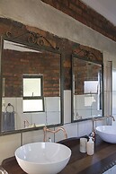 Matusadona Guest Lodge