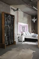 The Franklin Loft Apartments