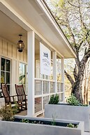 Stagecoach Inn