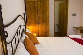 Hotel Puerta San Pedro