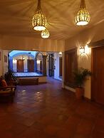 Hotel Puerta San Pedro