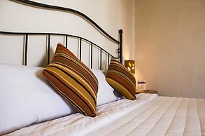 Hotel Puerta San Pedro