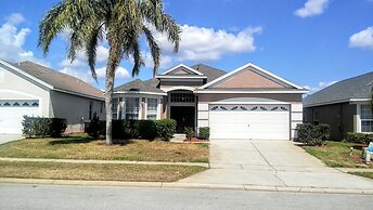 Formosa Gardens Area Pool Homes by SVV