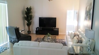 Highlands Reserve Area Pool Homes by SVV