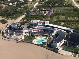 Club de Mar Terrazas Cayasta