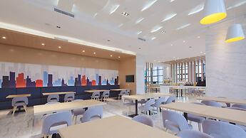 Holiday Inn Express Qingdao West Coast by IHG