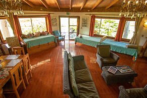 Vaihu Lodge