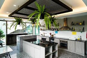 ONPA Hotel & Residence Bangsaen