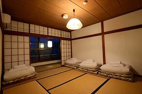Irori Guesthouse Tenmaku - Hostel
