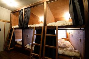 Irori Guesthouse Tenmaku - Hostel