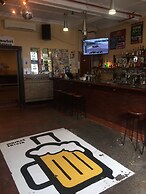 Market Tavern - Hostel and Bar