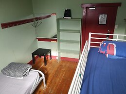 Market Tavern - Hostel and Bar