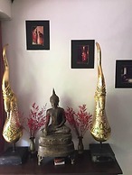 Fong Kaew and Baan Nang Fa Guesthouse