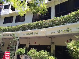 Fong Kaew and Baan Nang Fa Guesthouse