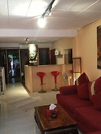 Fong Kaew and Baan Nang Fa Guesthouse