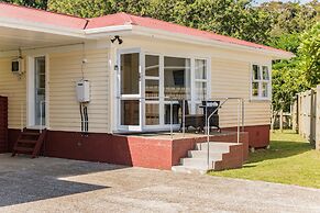 Waitangi Beach Bach 30B