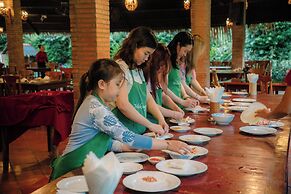 Mekong Lodge Hotel & Resort