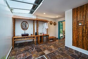 Mekong Lodge Hotel & Resort