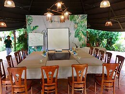 Mekong Lodge Hotel & Resort