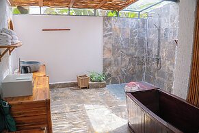 Mekong Lodge Hotel & Resort