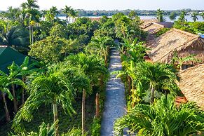 Mekong Lodge Hotel & Resort