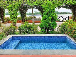 Mekong Lodge Hotel & Resort