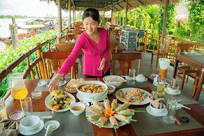 Mekong Lodge Hotel & Resort