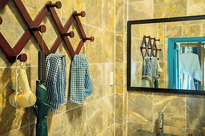 Mekong Lodge Hotel & Resort