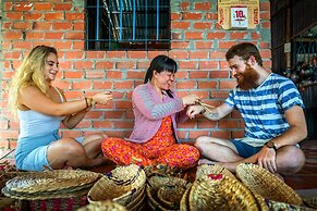 Mekong Lodge Hotel & Resort