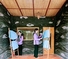 Mekong Lodge Hotel & Resort