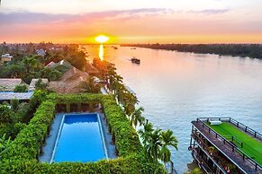Mekong Lodge Hotel & Resort