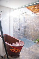 Mekong Lodge Hotel & Resort