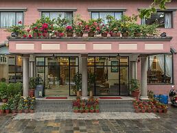 Hotel Le Himalaya by Best Resort Nepal