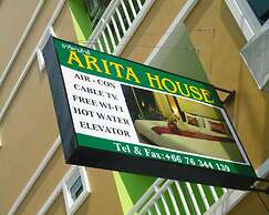 Arita House