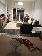 Grandma Vasiliki Rooms To Let