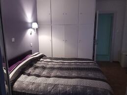 Grandma Vasiliki Rooms To Let