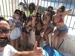 Grandma Vasiliki Rooms To Let