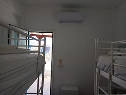 Grandma Vasiliki Rooms To Let