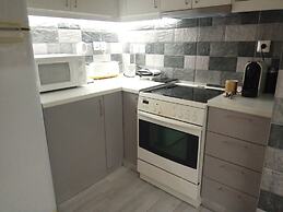 Grandma Vasiliki Rooms To Let