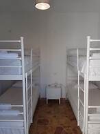 Grandma Vasiliki Rooms To Let