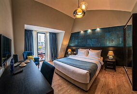Sephia Hotel