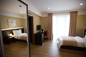 Sephia Hotel